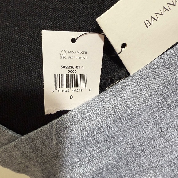 Banana Republic Blue Buttoned Crop Tank Top - Picture 2 of 6
